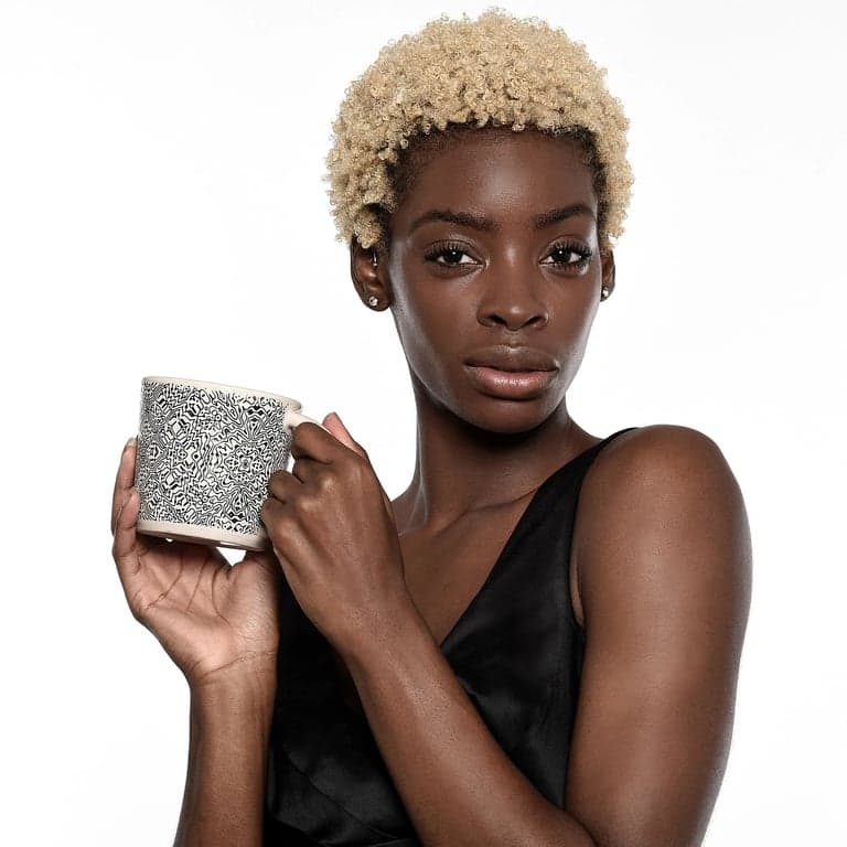 AI long hair filter before photo - full body photo short hairstyle