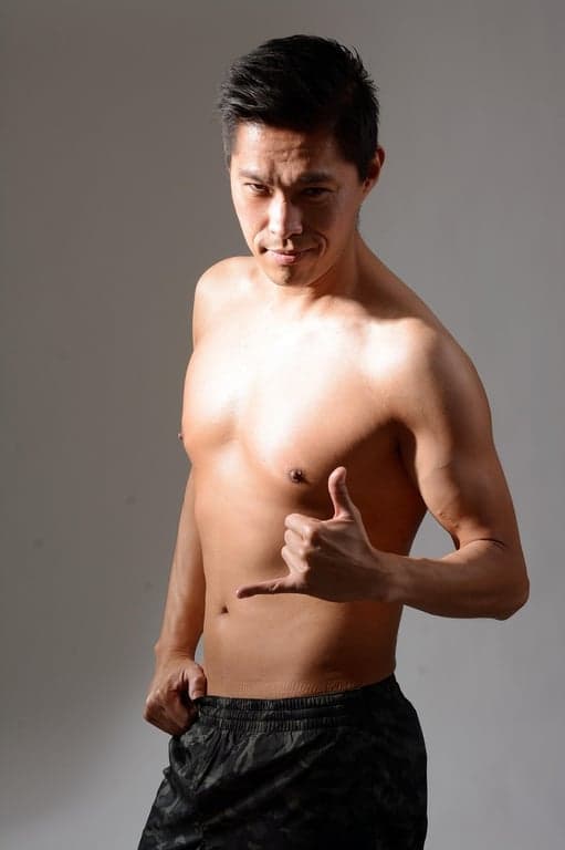 AI muscle enhancement filter before photo - muscle enhancement filter original photo