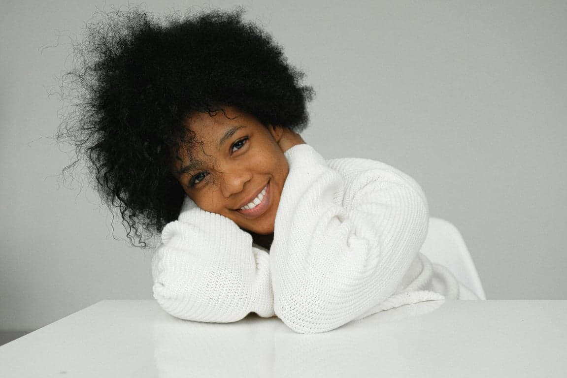 AI mirror image after transformation - outdoor photo with mirrored background