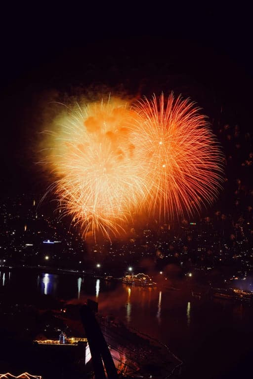 結婚式と婚約の写真