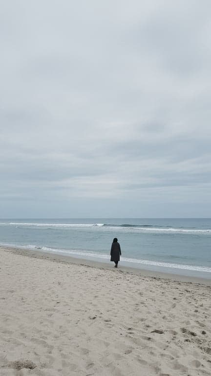 Transform this casual, crowded...