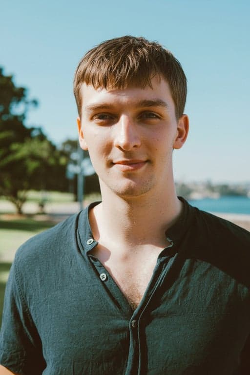 AI shorthair filter after photo - man portrait with Caesar haircut