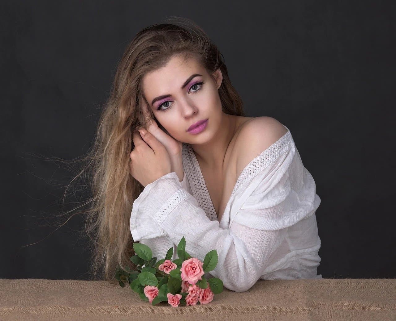 AI fisheye lens filter before photo - creative portrait before spherical distortion