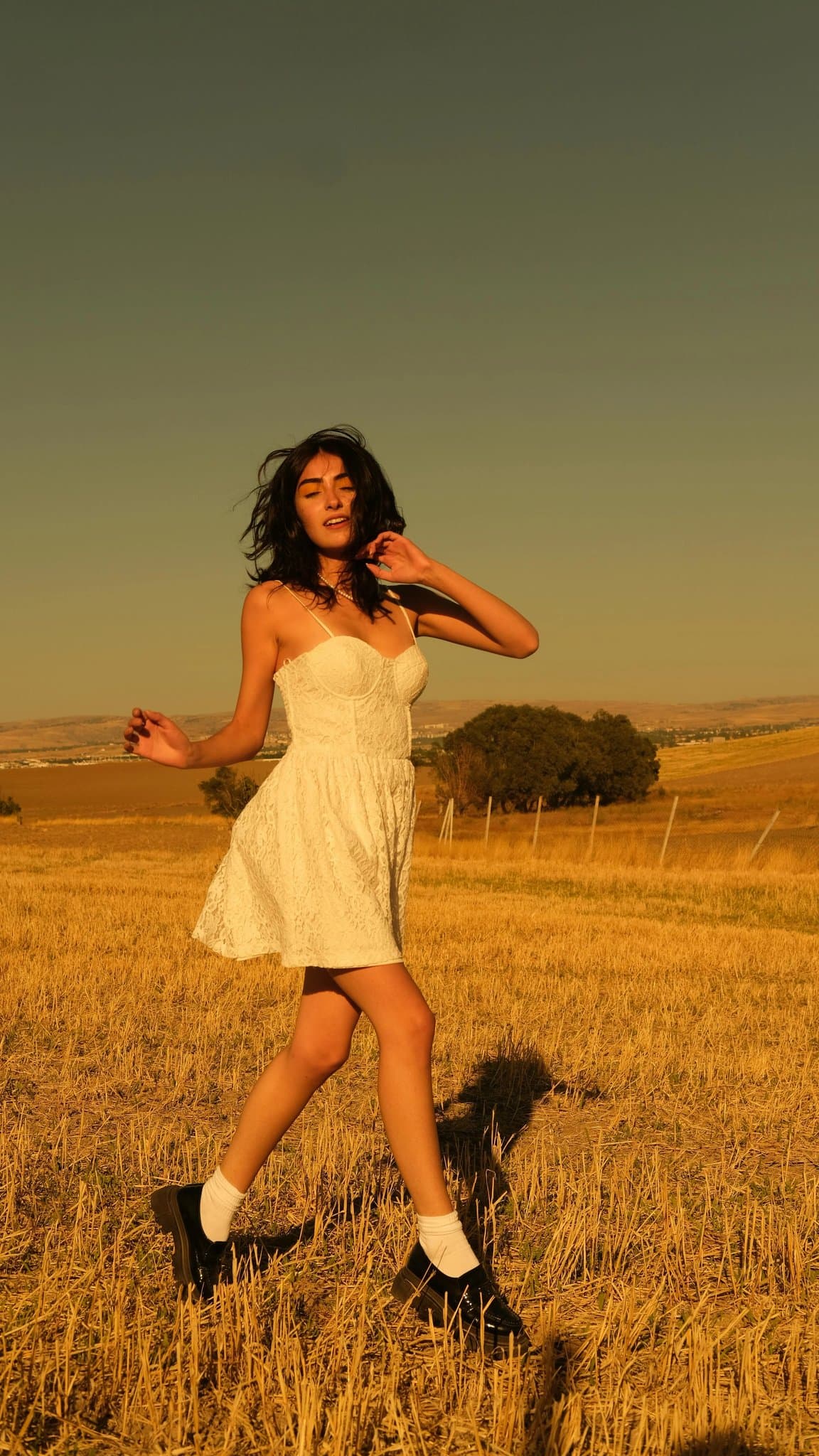 Red Carpet Dresses filter before photo - neutral portrait in standard clothing with simple background