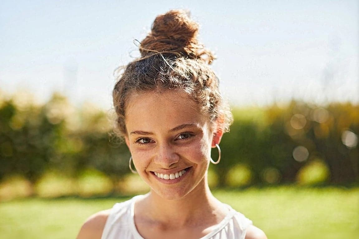 AI braces filter before photo - outdoor photo before AI braces transformation